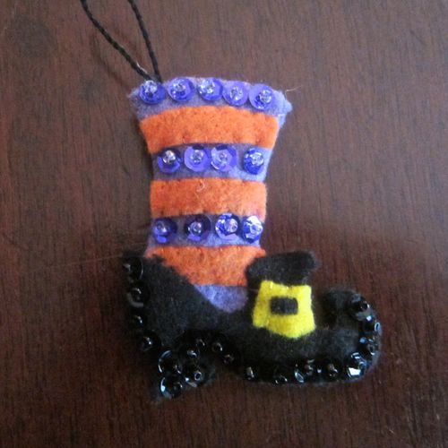 WitchShoeOrna 10-8-15 WitchShoeOrna 10-8-15