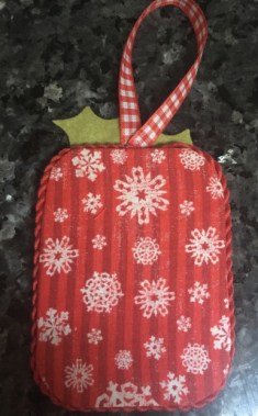 Be Merry Ornie FFO-back