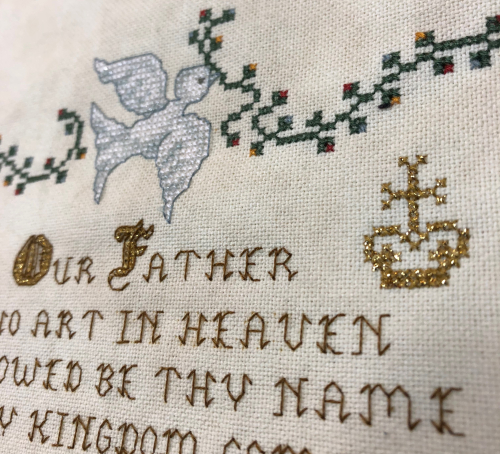Lord's Prayer HD-bird detail