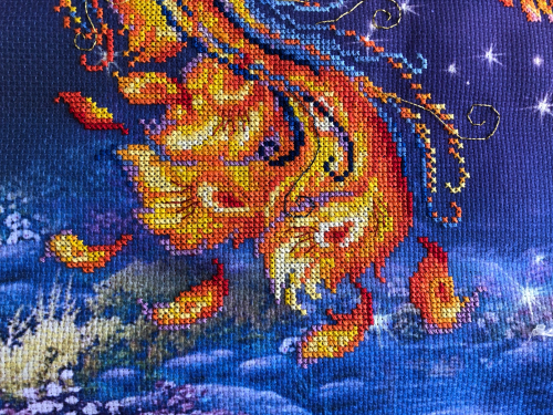 Bird of Happiness HD-tail