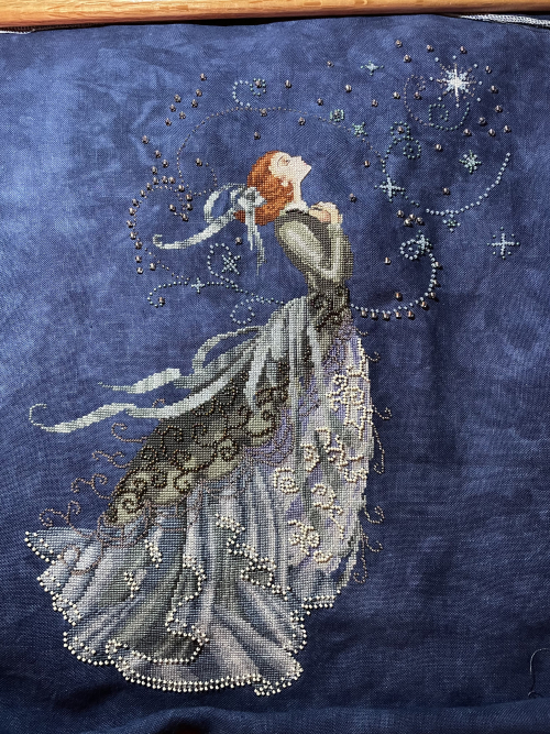 AE61ECC3-1ACE-4A67-9BA9-FC7B9A28F755